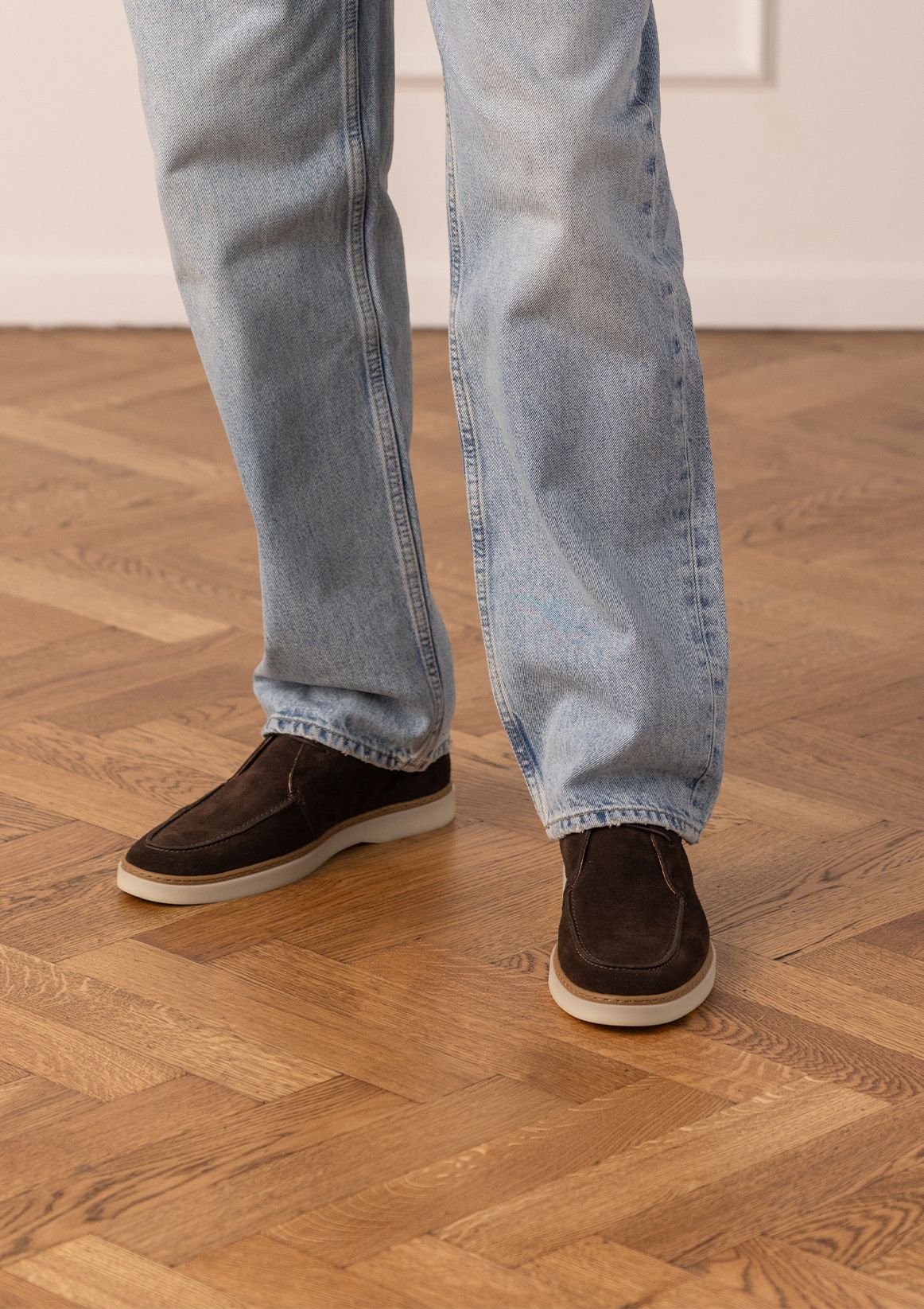 Bruine suède veterschoenen