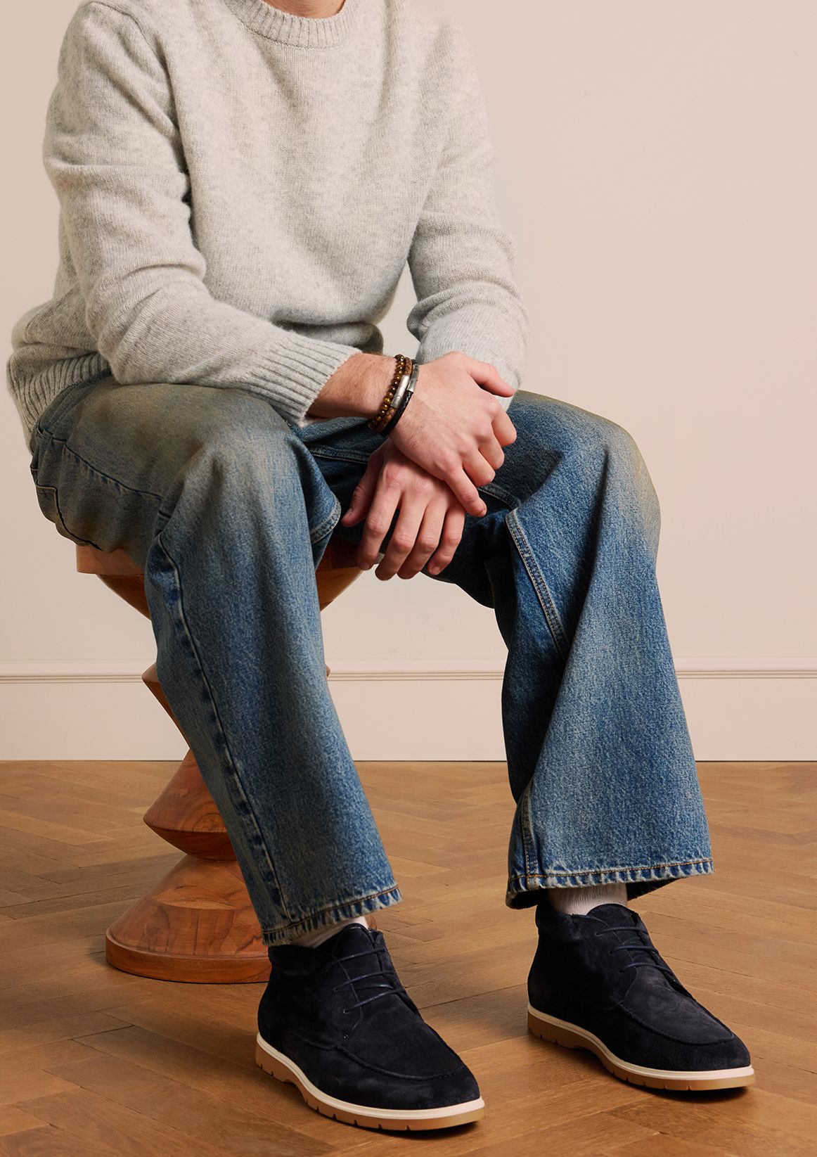 Donkerblauwe suède veterschoenen