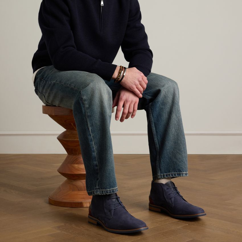 Donkerblauwe nubuck veterschoenen