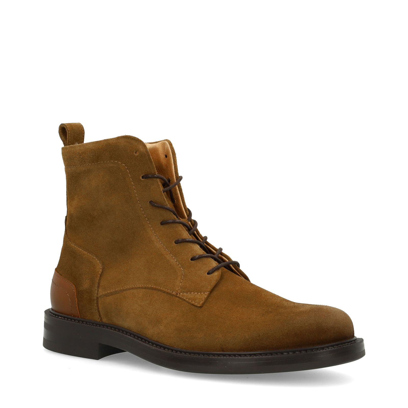 Cognacfarbene Schnürboots aus Veloursleder