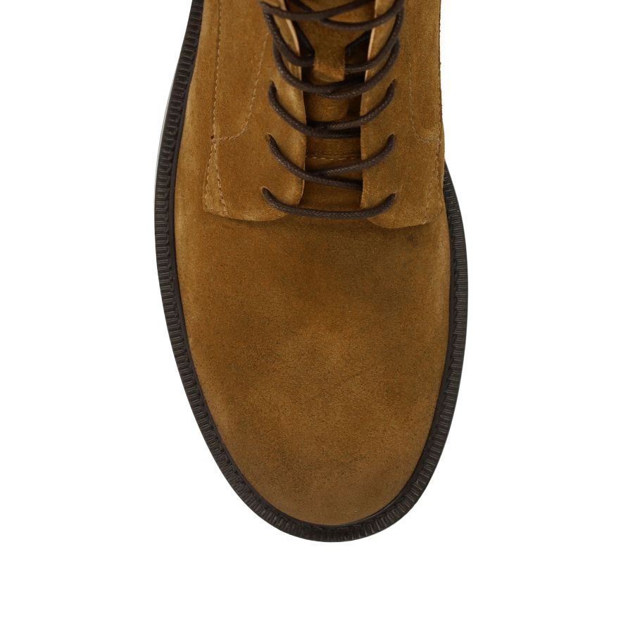 Cognacfarbene Schnürboots aus Veloursleder