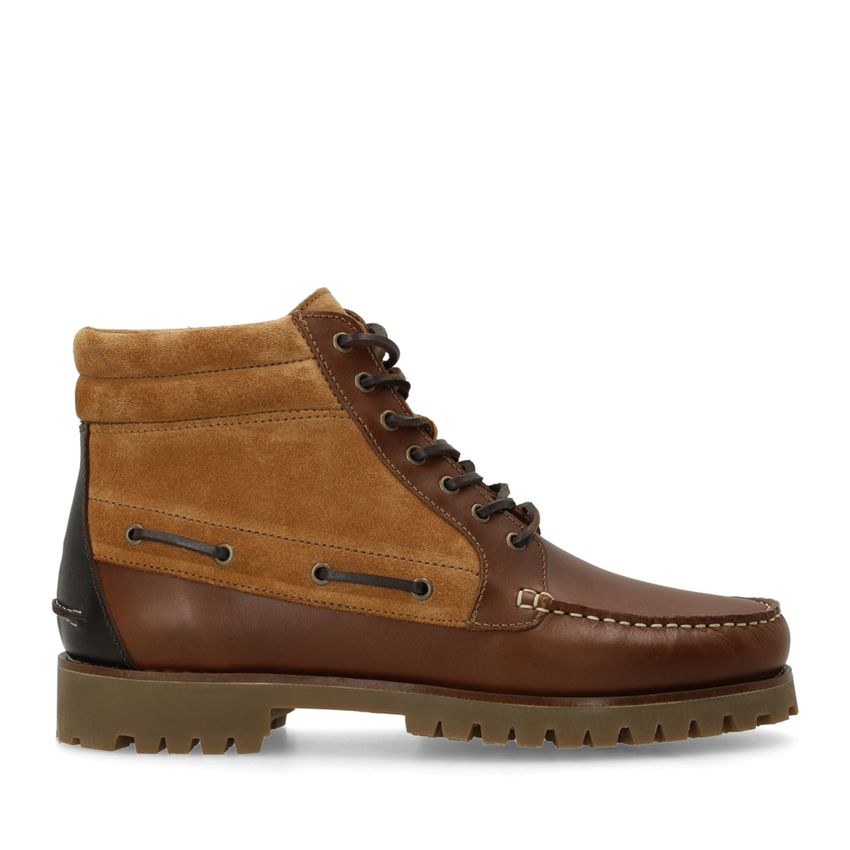 Cognacfarbene Lederschnürboots