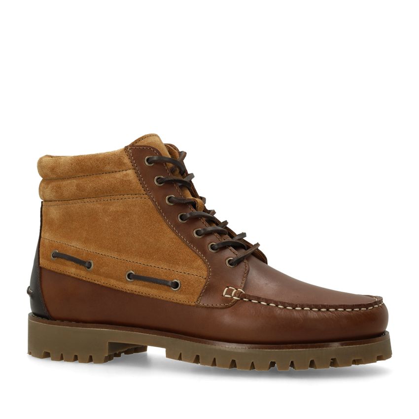 Cognacfarbene Lederschnürboots