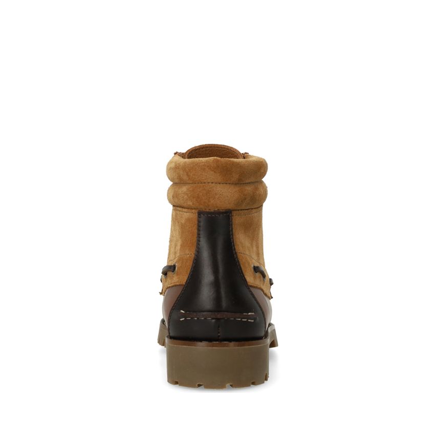 Cognacfarbene Lederschnürboots