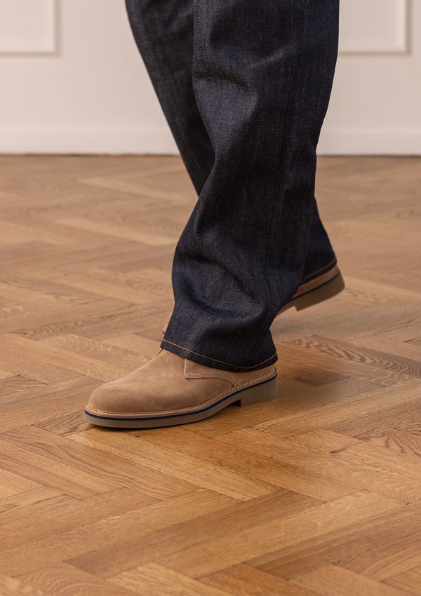 Taupe suède veterschoenen