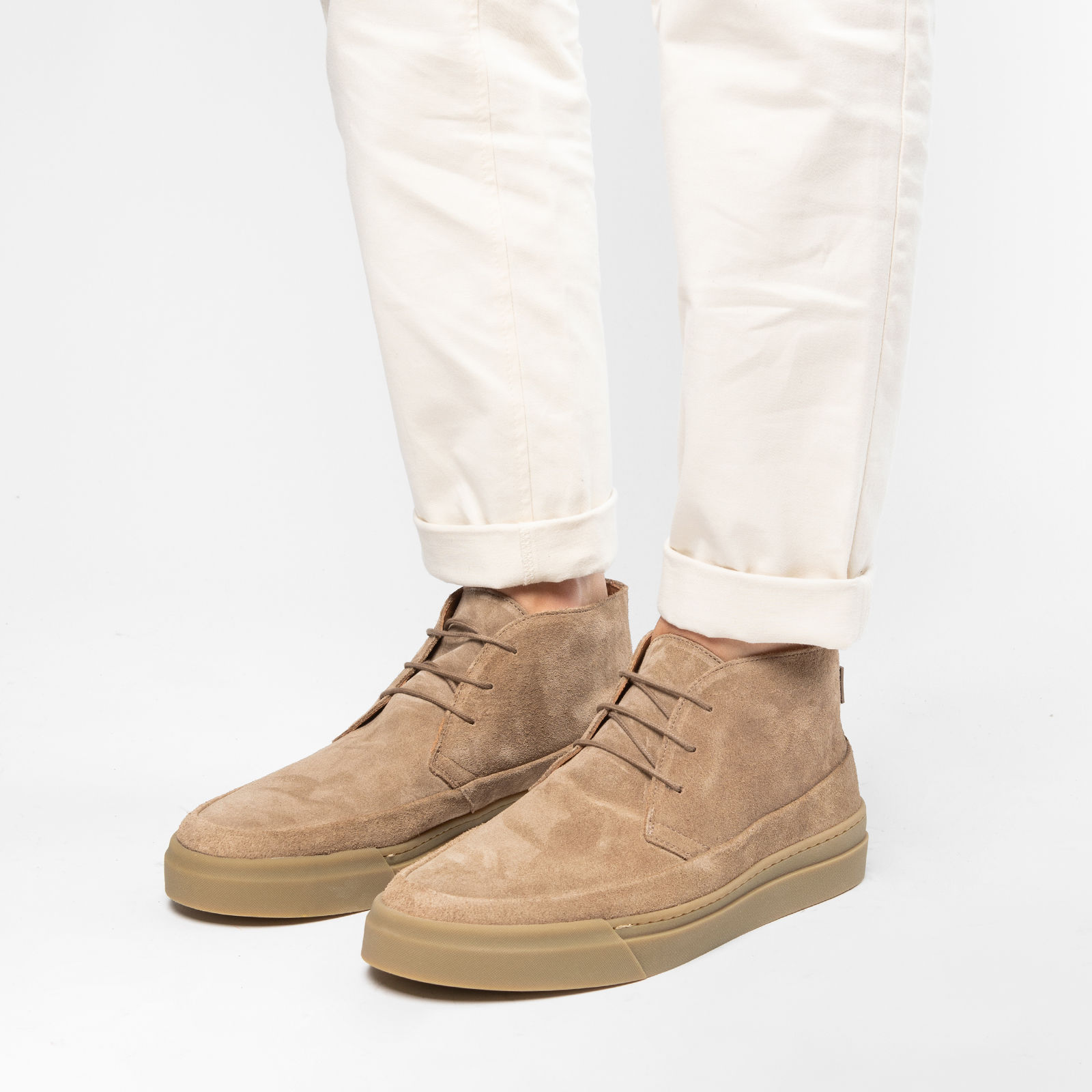 Taupe suède veterboots | Veterschoenen | Manfield | Manfield