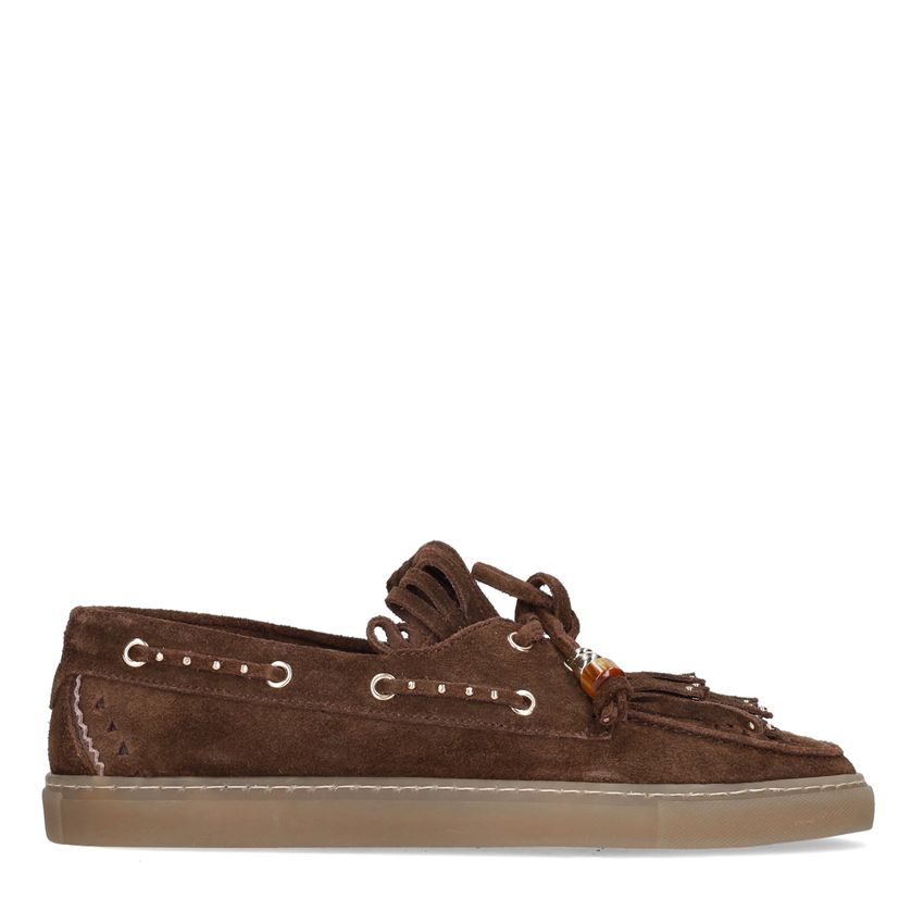 Braune Bootsschuhe aus Veloursleder mit Fransen