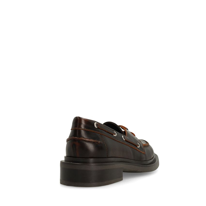 Bruine leren bootschoenen