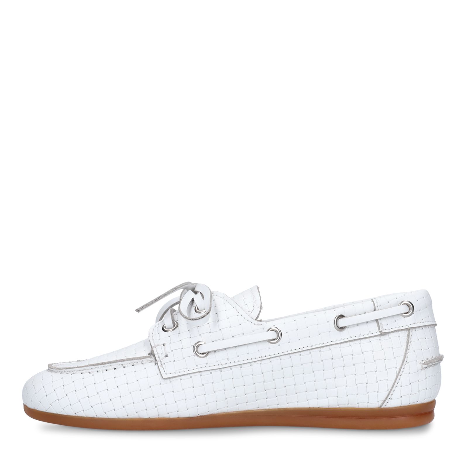 Witte geweven boatloafers
