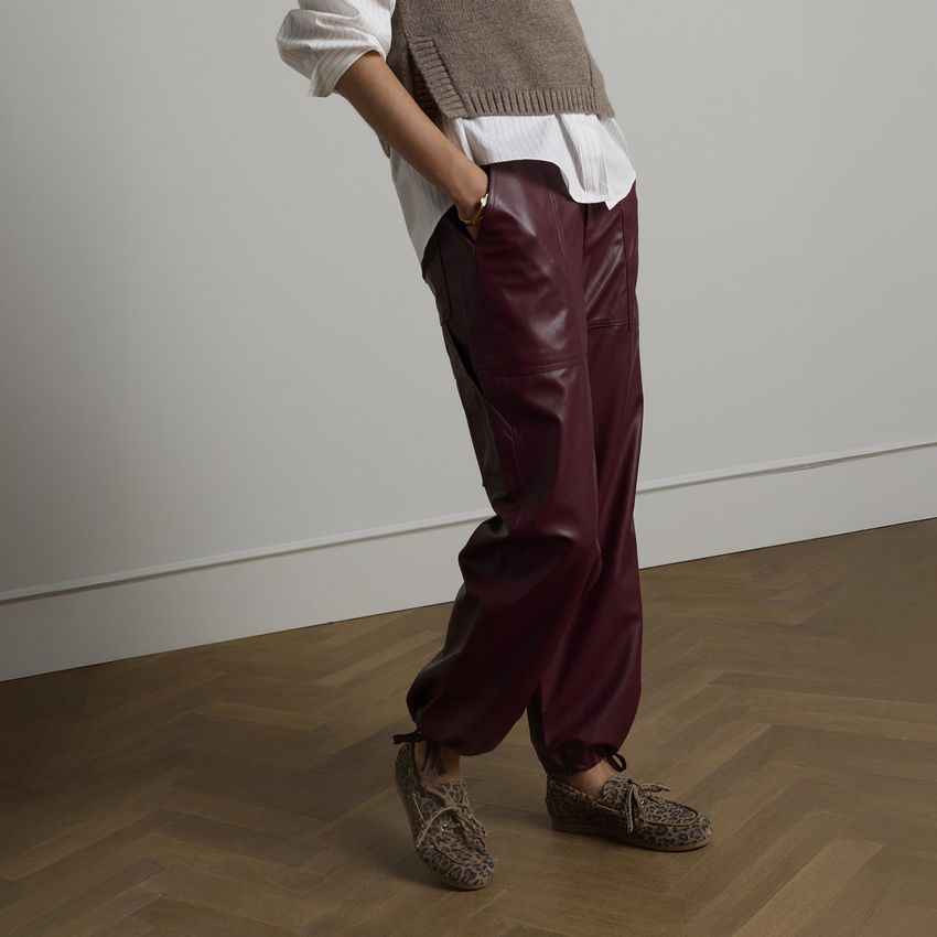 Veloursleder-Bootsschuhe mit Leoprint