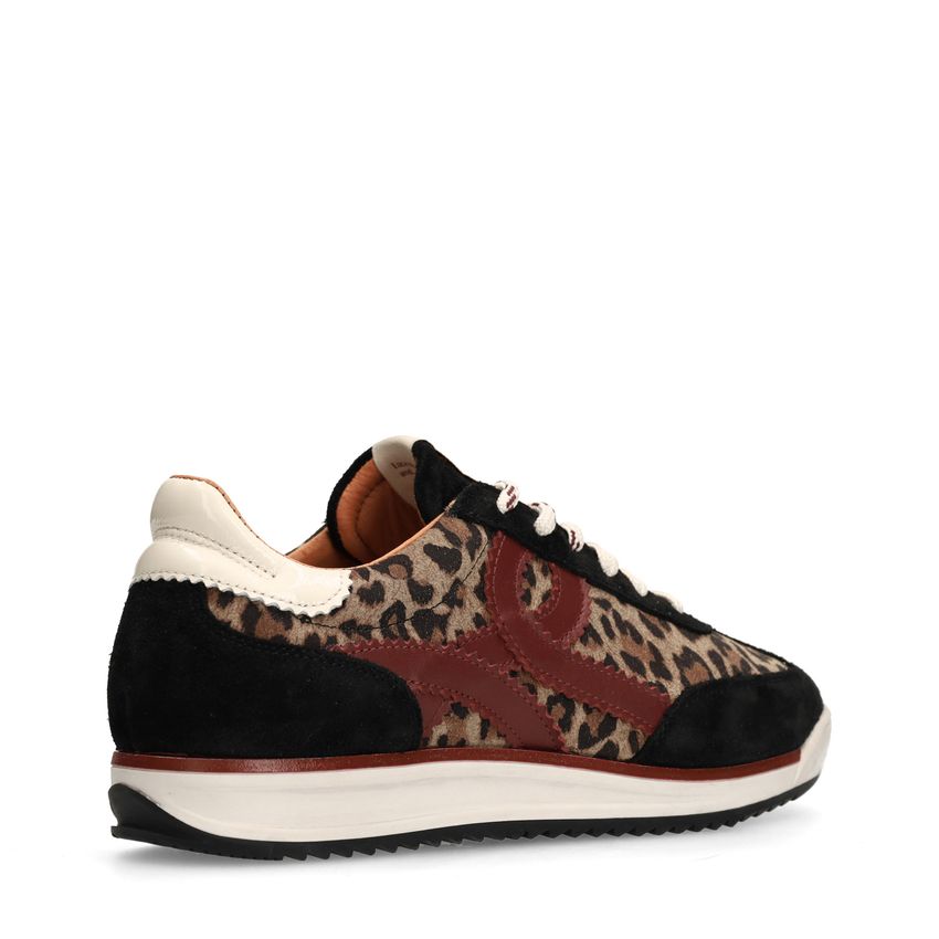 Zwarte suède sneakers met leopard details