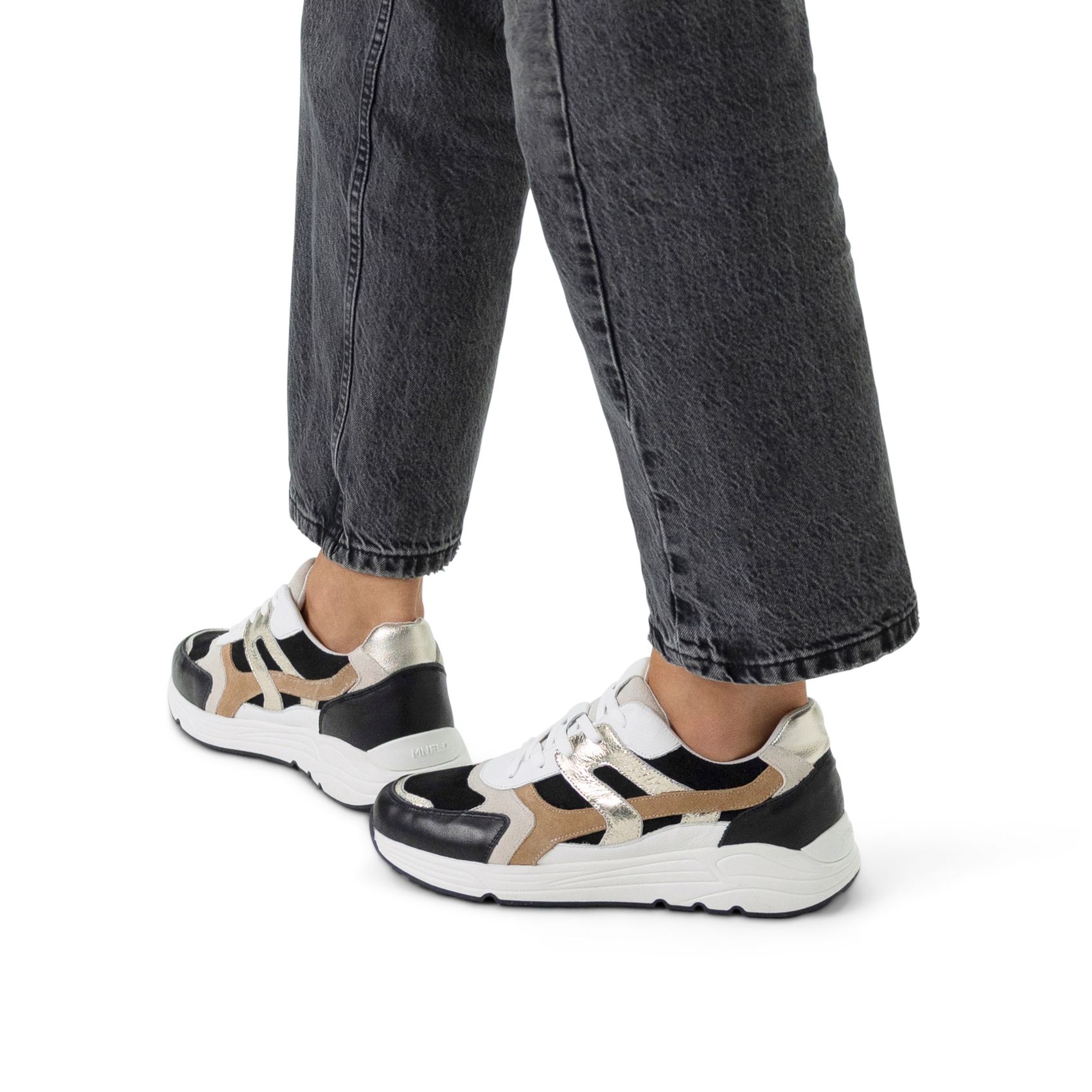 Zwarte leren sneakers