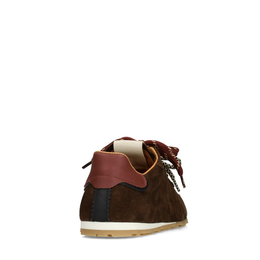 Bruine suède sneakers met dubbele vetersluiting