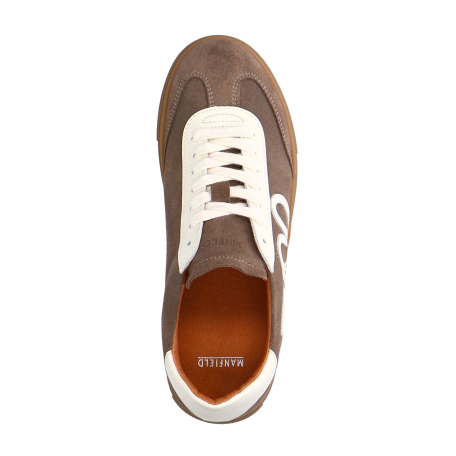 Bruine suède sneakers