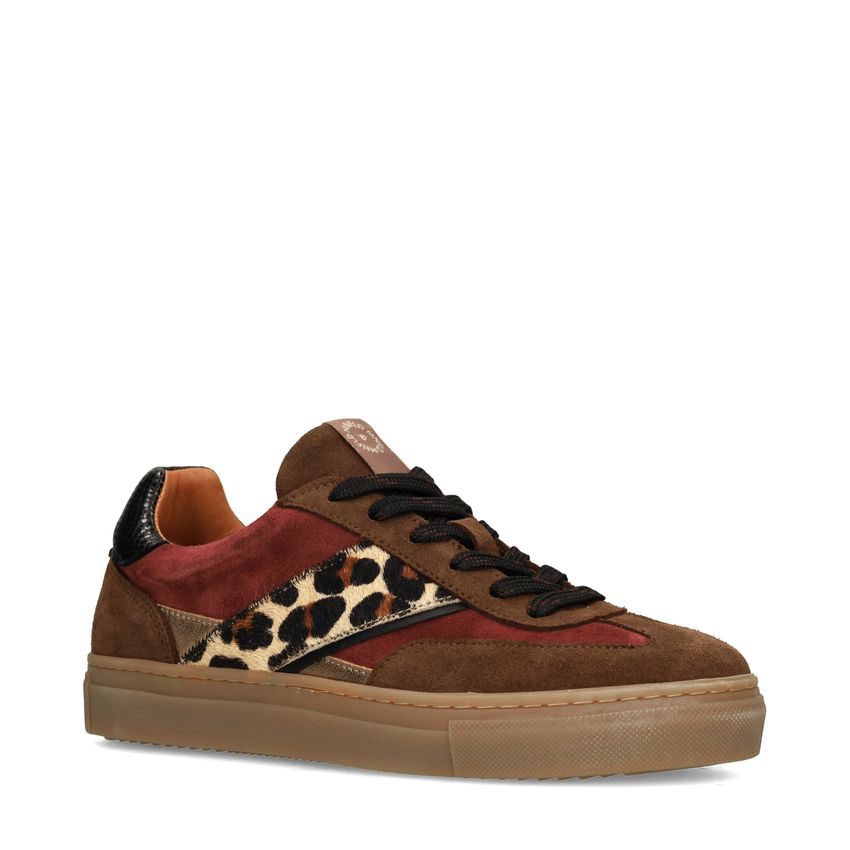Bruine suède sneakers met leopard details
