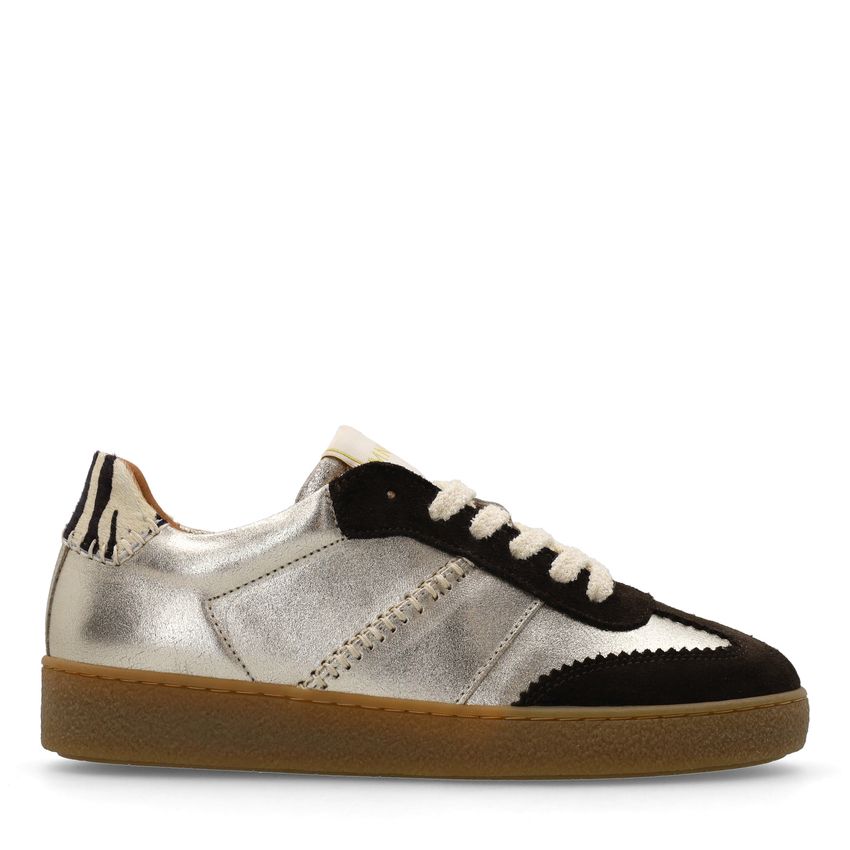 Goldfarbene Ledersneaker