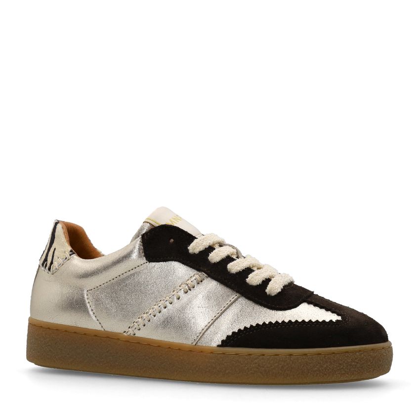 Goldfarbene Ledersneaker