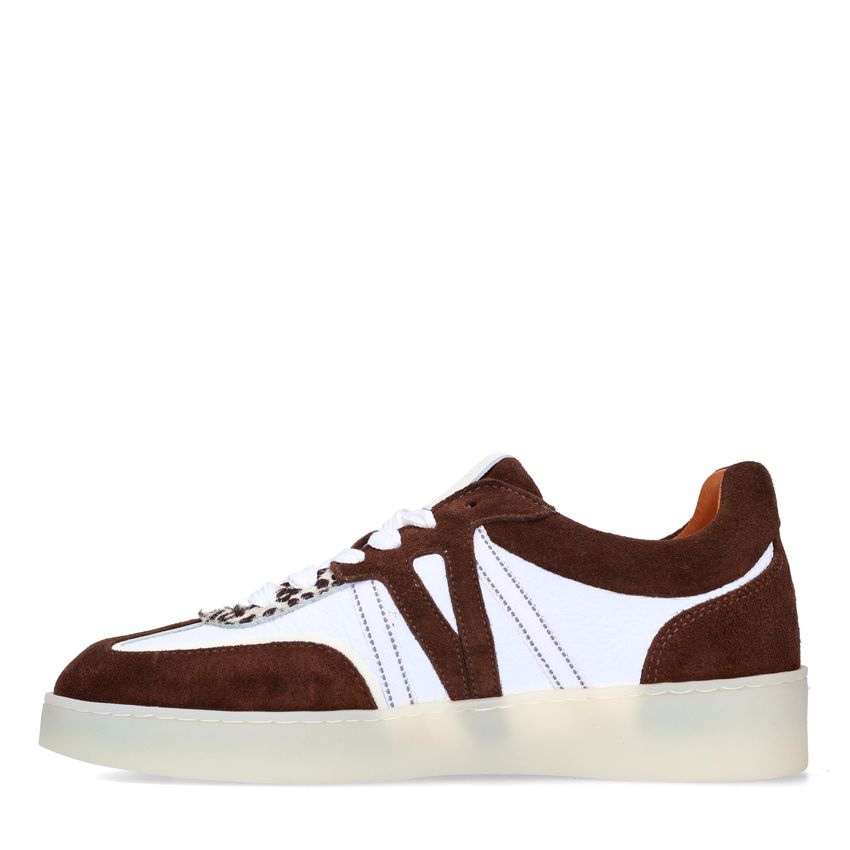 Bruine suède sneakers