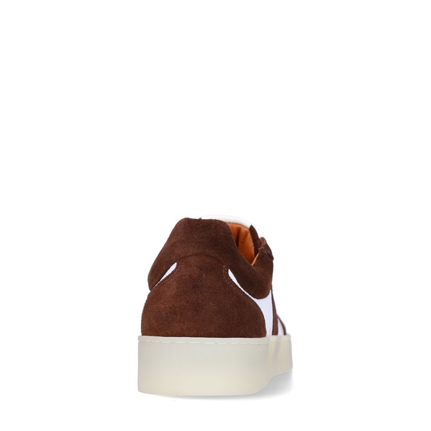 Bruine suède sneakers