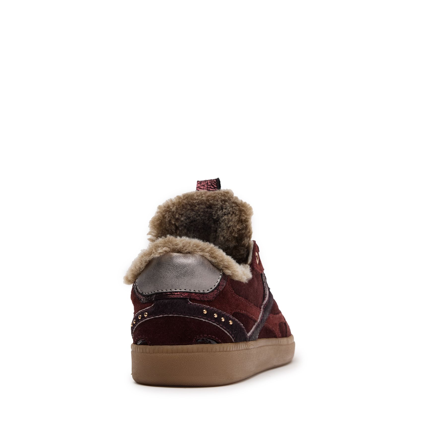 Burgundy suède sneakers