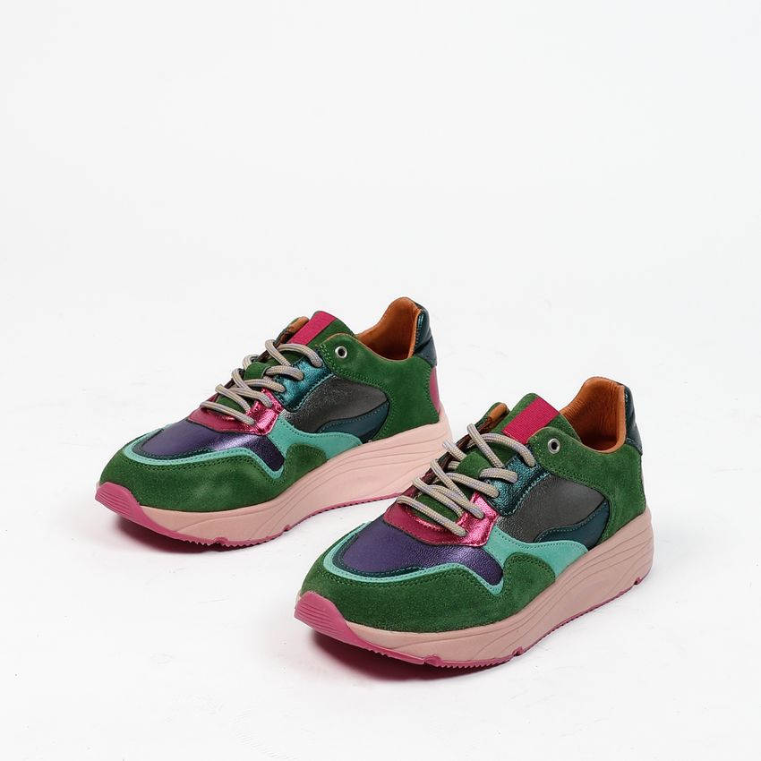 Groene suède sneakers