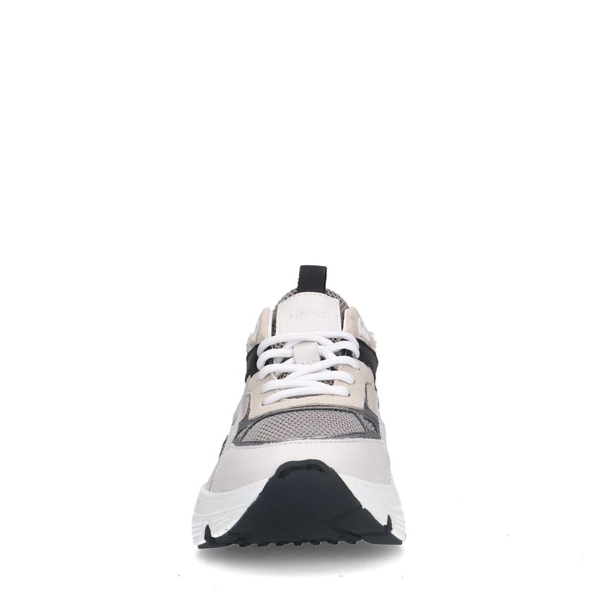 Witte leren sneakers met mesh details