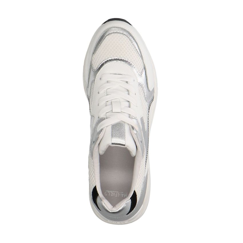 Weiße Ledersneaker mit silberfarbenen Details