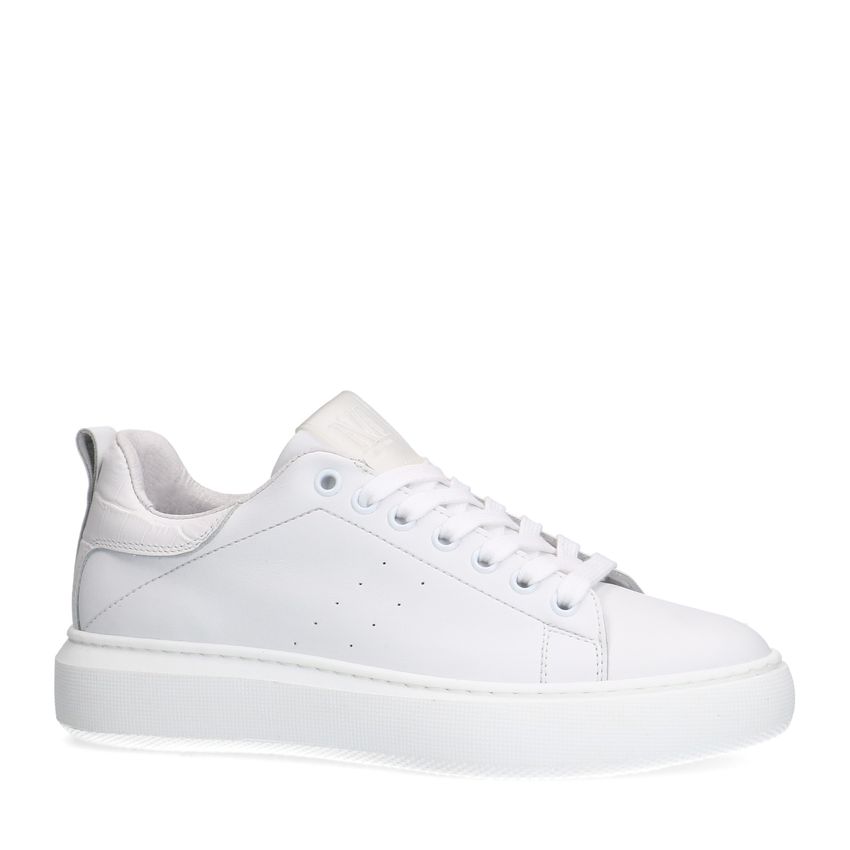 Witte leren sneakers