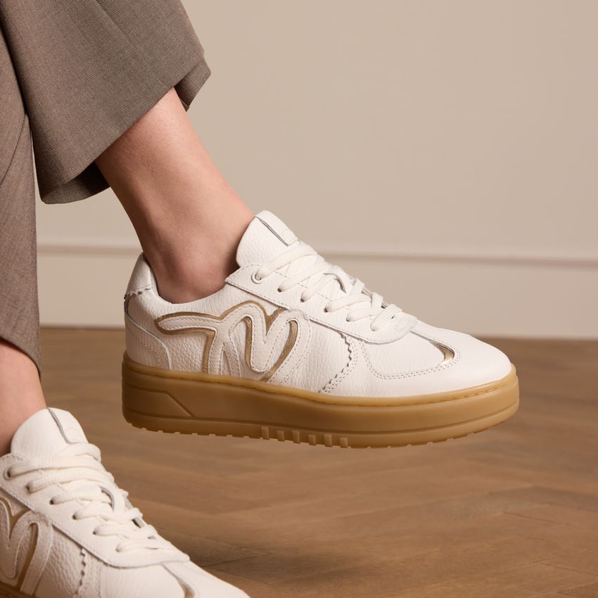 Weiße Ledersneaker
