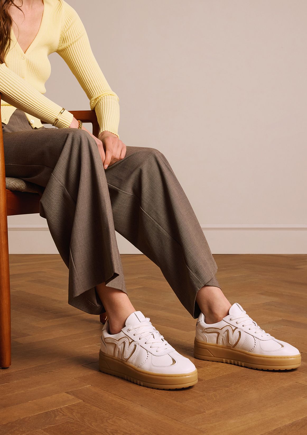 Witte leren sneakers