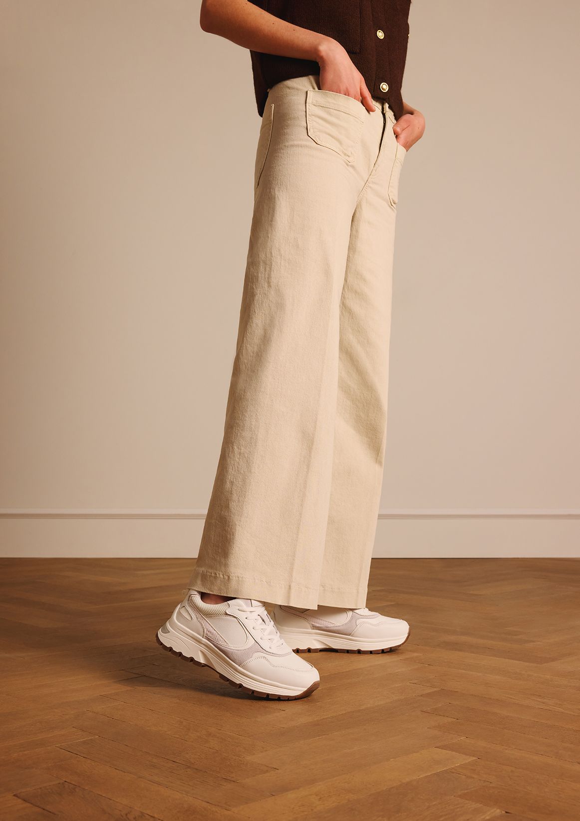 Weiße Ledersneaker