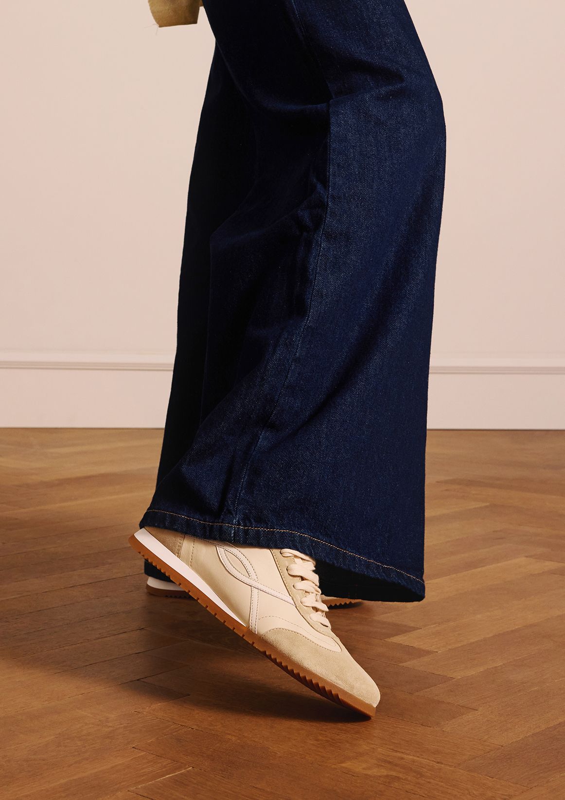 Witte crème leren sneakers met beige suéde details