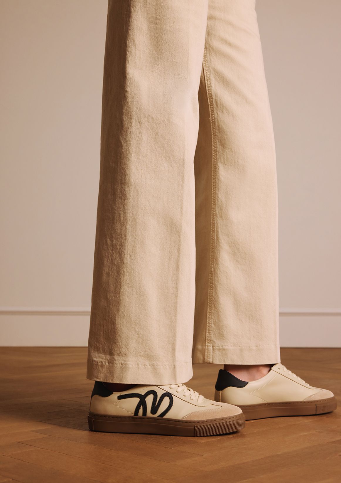 Beige leren sneakers