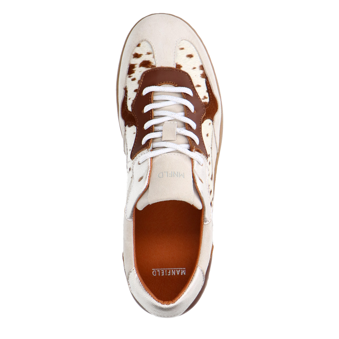 Beige suède sneakers met cow details Lage sneakers Manfield