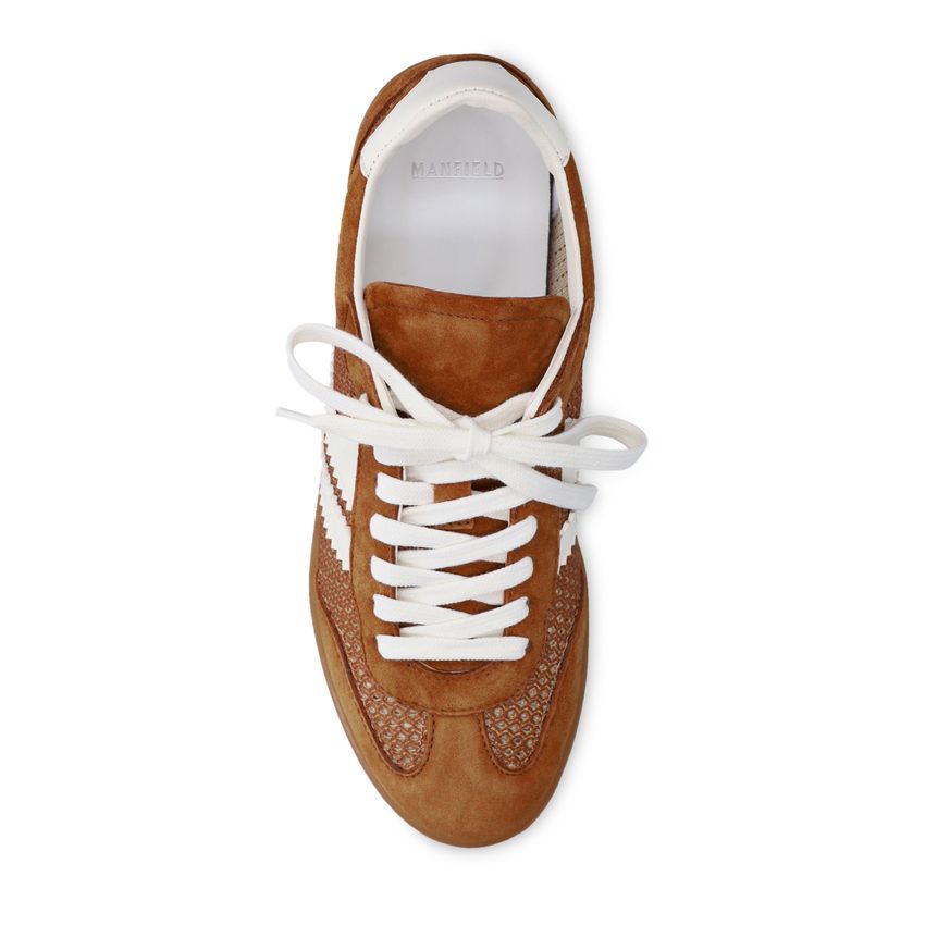 Cognac suède sneakers met mesh details