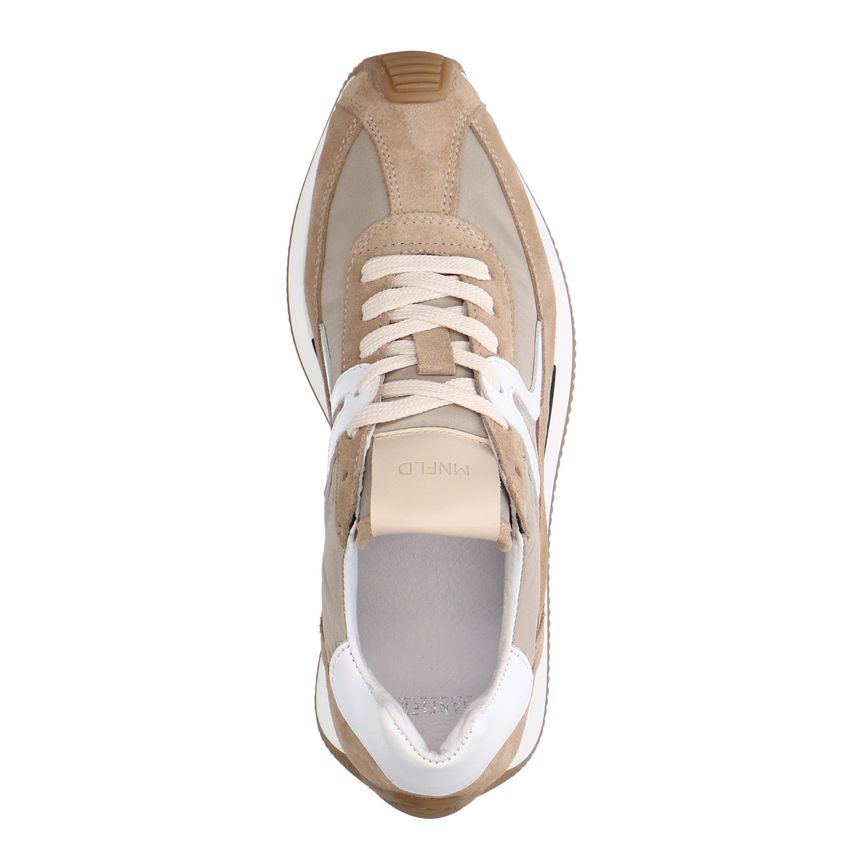 Beige suède sneakers met leren details