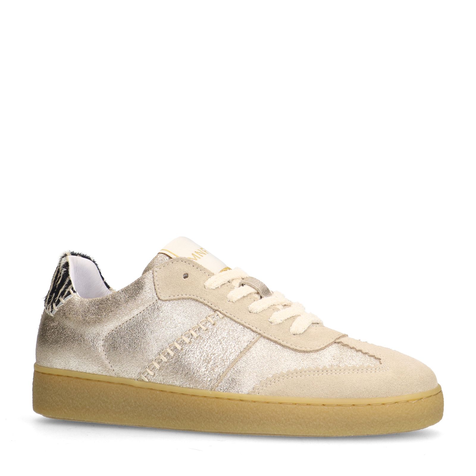 Goldfarbene Ledersneaker