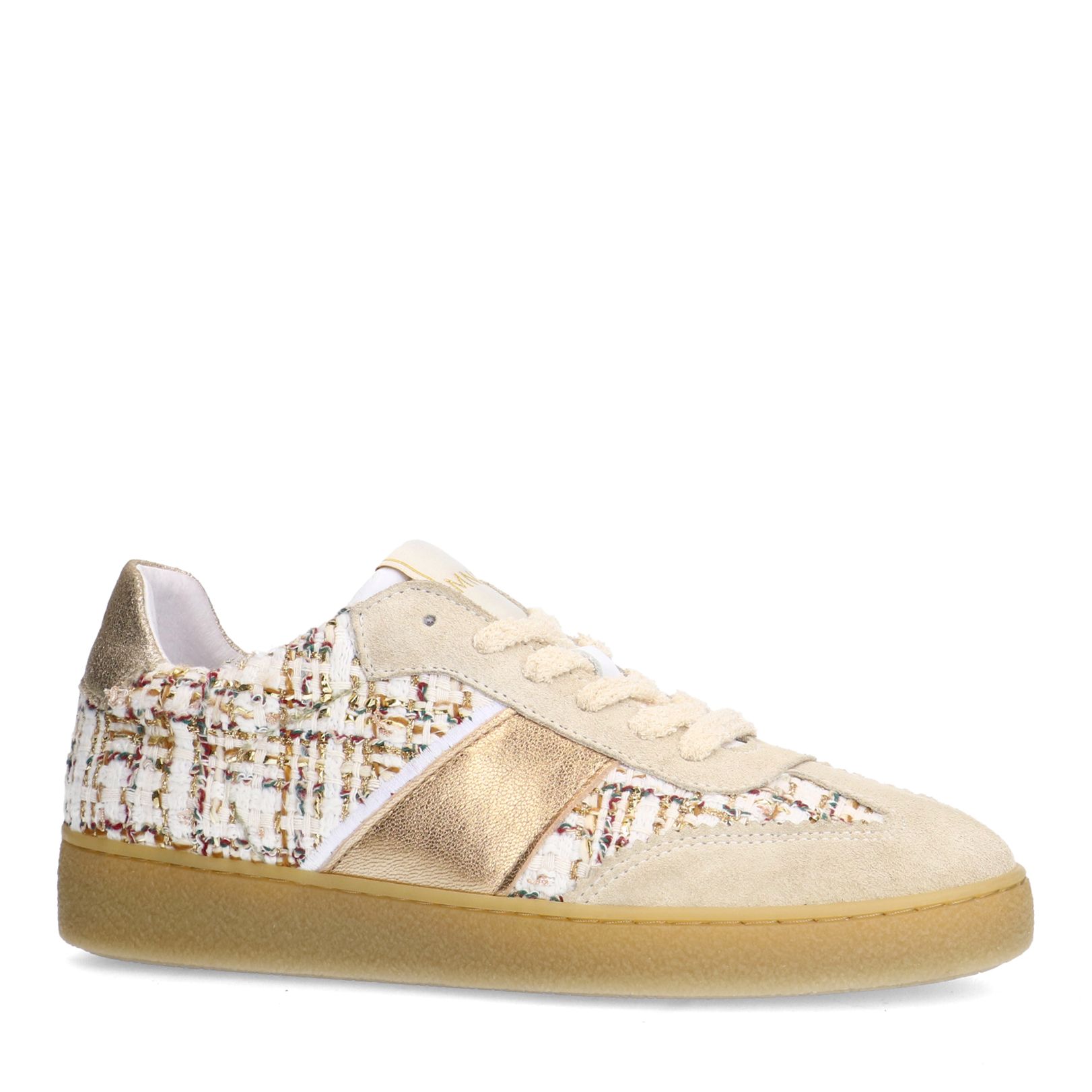 Beige bouclé sneakers met gouden details