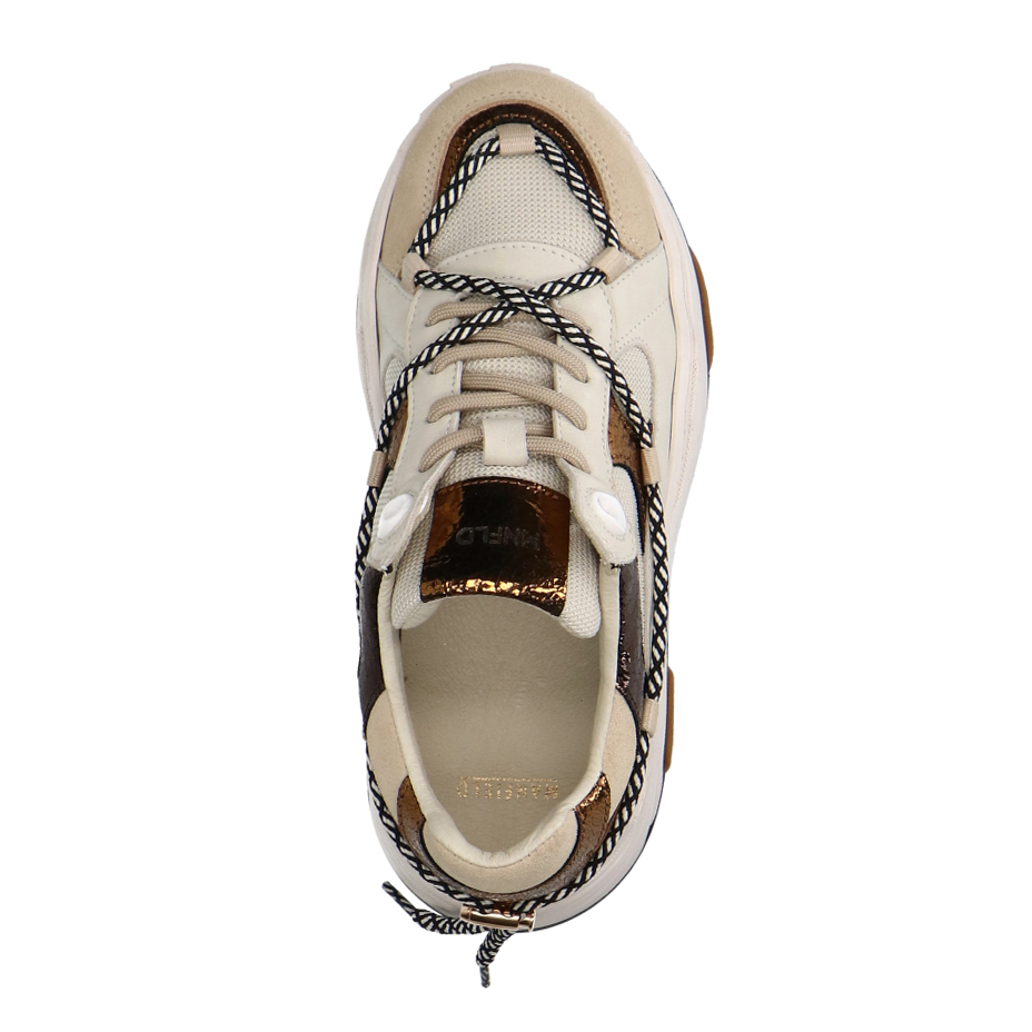 Beigefarbene Veloursleder-Sneaker mit Details | Flache sneaker 