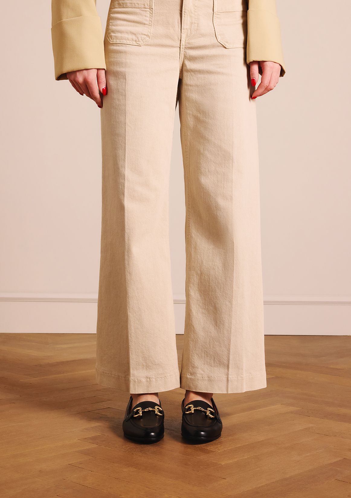 Zwarte leren loafers met gouden chain