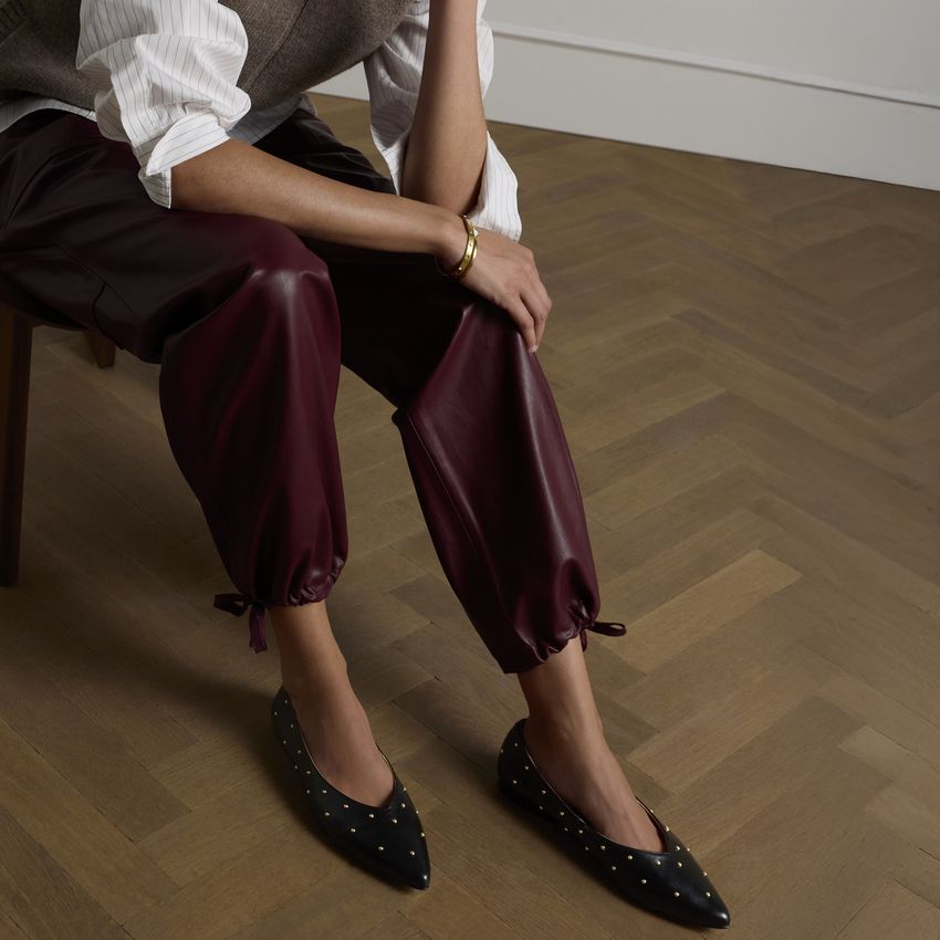 Schwarze Leder-Loafer mit Nieten