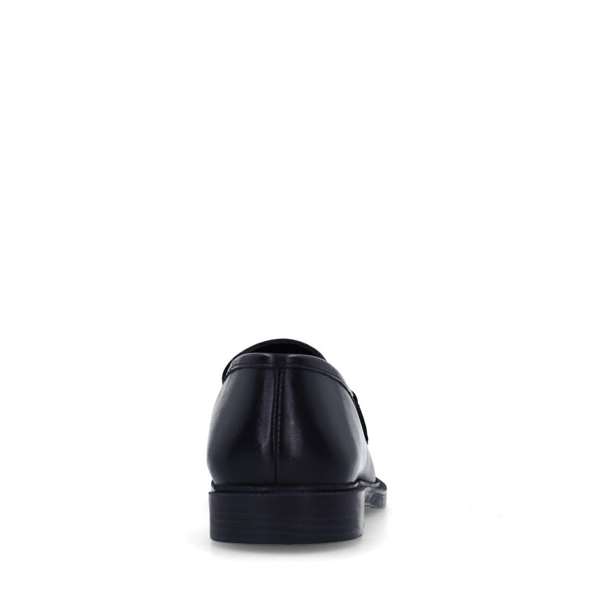 Schwarze Leder-Loafer mit goldfarbenem Detail