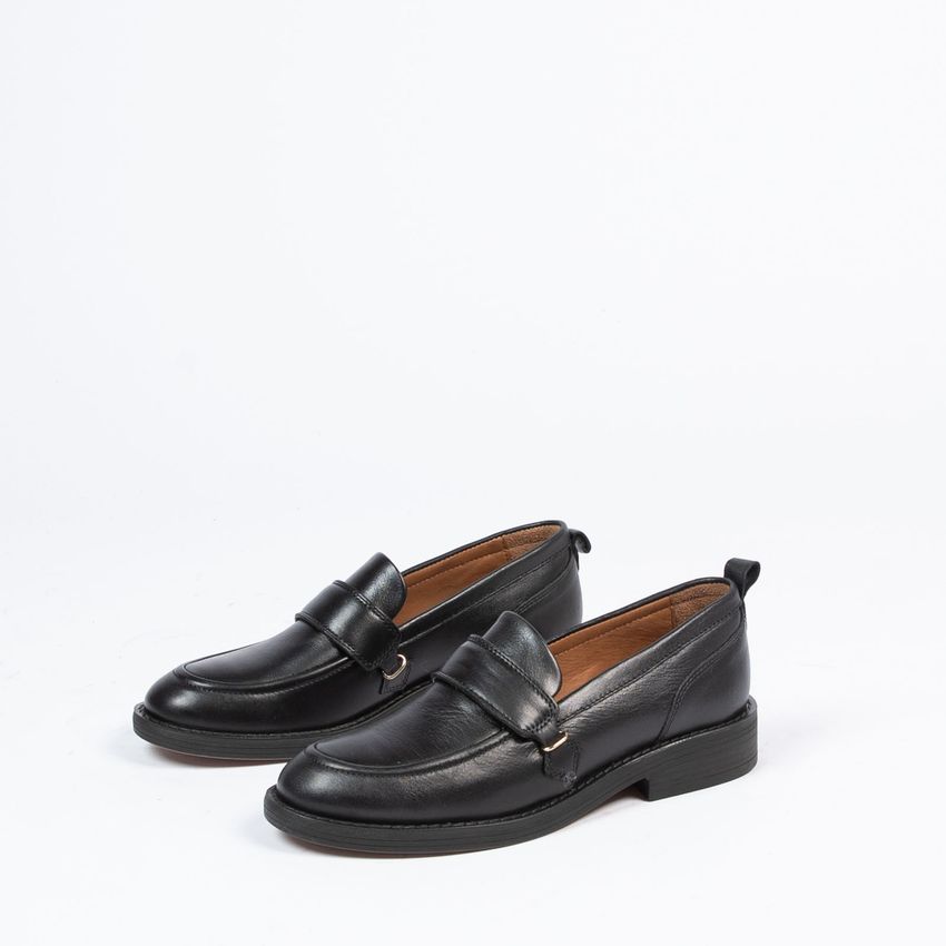 Zwarte leren loafers