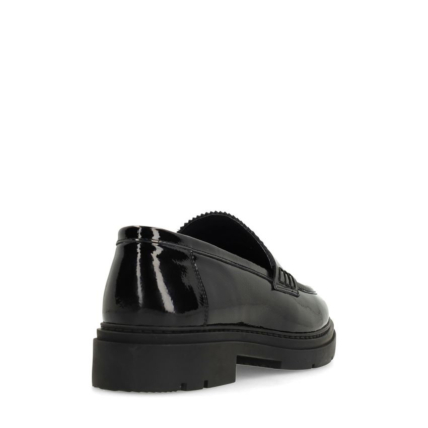 Zwarte lakleren loafers met ponyhair