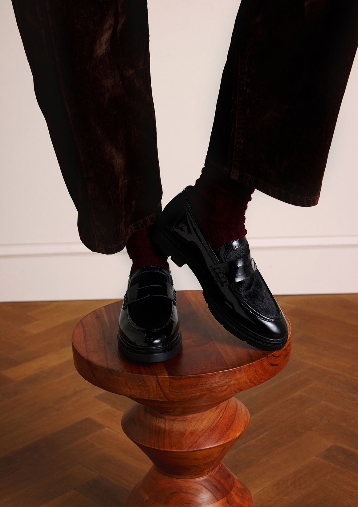 Zwarte lakleren loafers met ponyhair