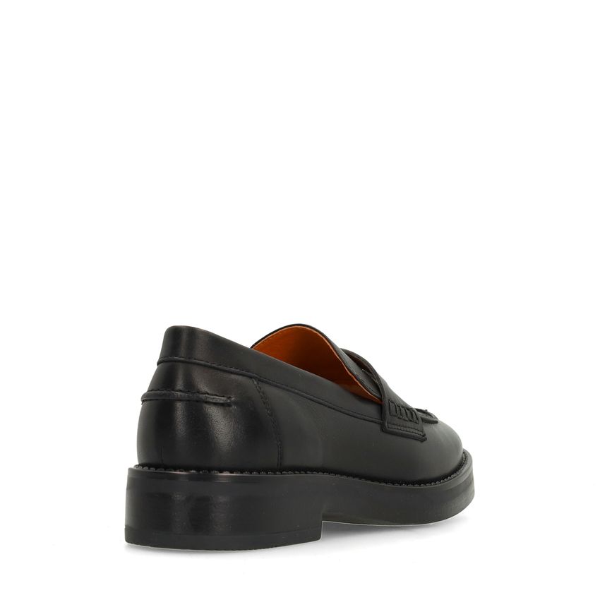 Klassische schwarze Leder-Loafer