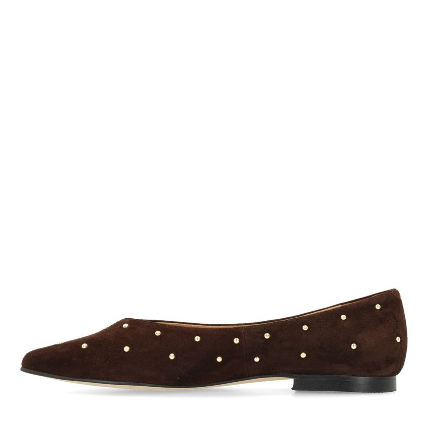 Donkerbruine suède loafers met studs