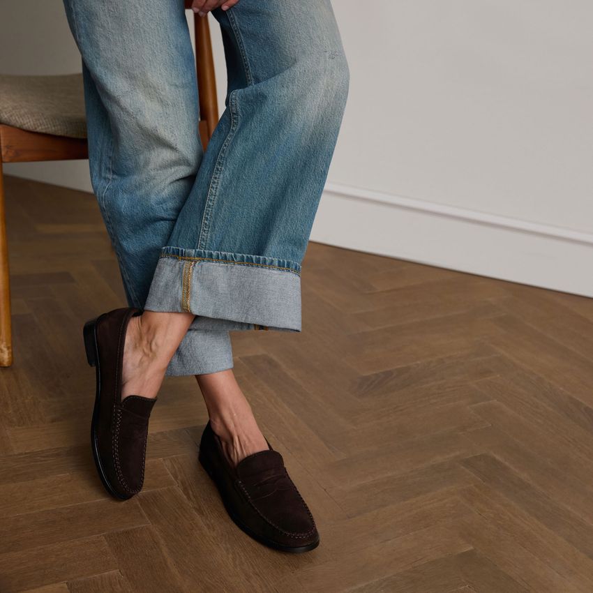 Dunkelbraune Veloursleder-Loafer