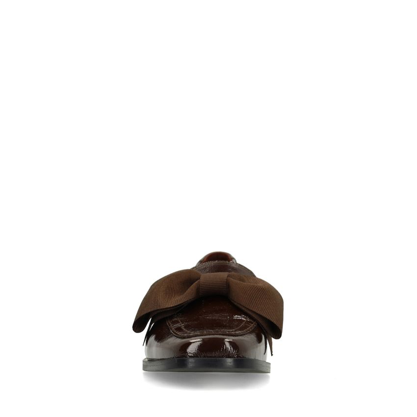 Bruine lakleren loafers met strik