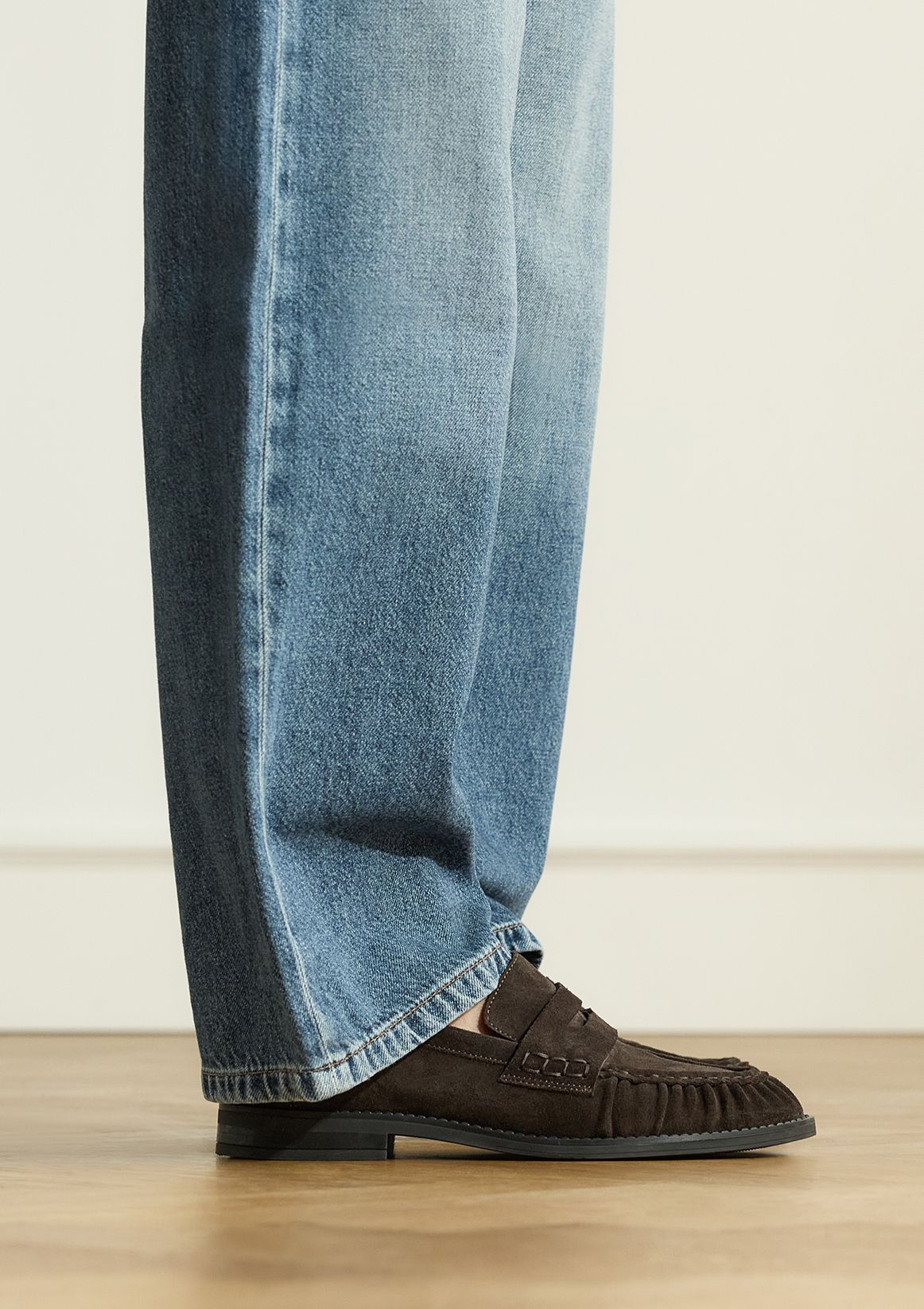 Donkerbruine suède loafers